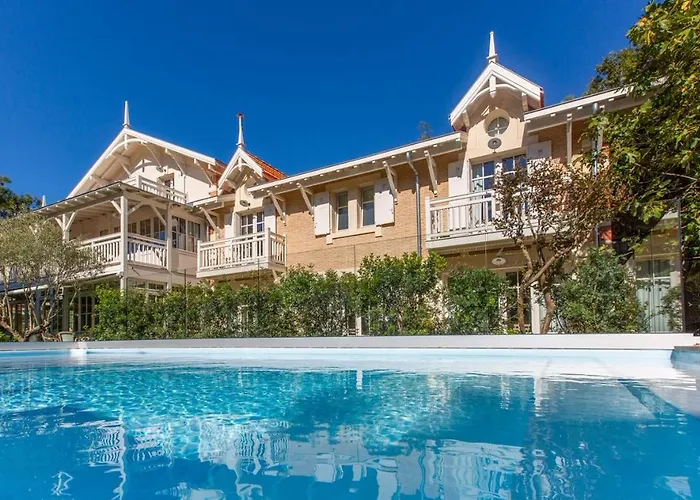 La Du Moulleau Готель 4*