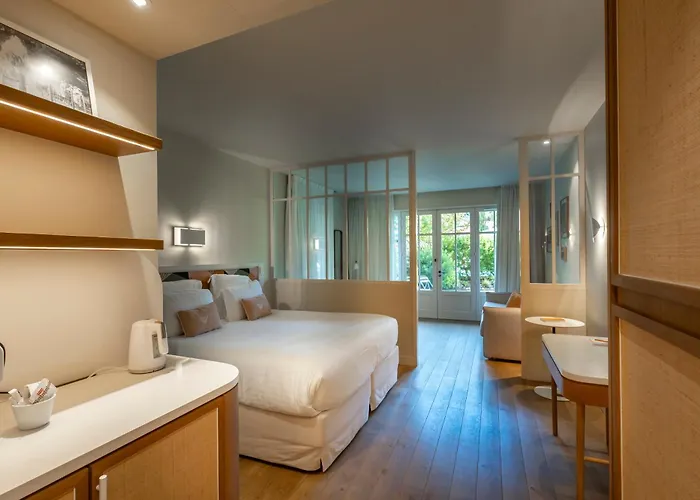 Готель La Du Moulleau